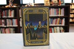Vindeltorn. En fantasybok skrevet av norske Tone Almhjell. Boken ble opprinnelig skrevet som en adventskalender til forfatterens søster, men har betydd mye for barn både i USA og i Norge, og var en soleklar favoritt blant elevene på Karlsrud skole.