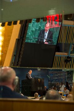 Russlands president Vladmir Putin deltok selv ikke på FNs generalforsamling. Her er det i stedet utenriksminister Sergey Lavrov som taler, 21. september. Foto: UN Photo/Cia Pak