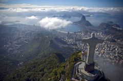 Turen avsluttes i Rio de Janeiro hvor det blir både jazzkonsert og besøk av den berømte Kristus-statuen.