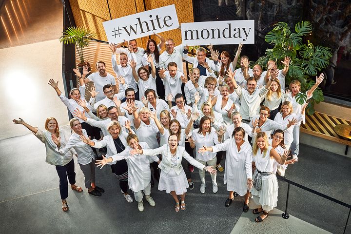 Bildn AB - White Monday