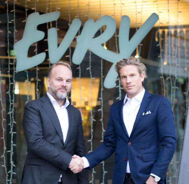 Wiljar Nesse, Konserndirektør Financial Services EVRY og Christoffer Hernæs, Chief Digital Officer, Sbanken