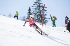 25.-28. april arrangeres SkiStar Winter Games i Hemsedal. Med om lag 1.000 deltakere er dette et av Skandinavias største alpinarrangementer. Foto: Kalle Hägglund