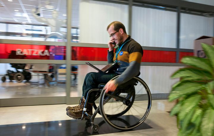 I Uloba er over halvparten av de administrativt ansatte funksjonshemmede. Det viser at det burde være mulig å sysselsette flere funksjonshemmede.