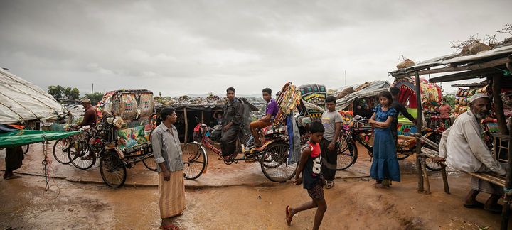 FN-kommisjon hevder Myanmars generaler må etterforskes og tiltales for folkemord. Rohingya-flyktninger bor fortsatt Cox' Bazar i Bangladesh - ett år etter at de flyktet fra Myanmar. Foto: UNFPA Bangladesh/Carly Learson