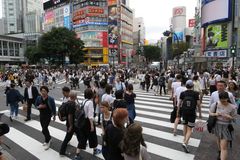 Fotgjengerfeltene og folkehavet i Shibuya-krysset i Tokyo er verdensberømt. Asia er fortsatt blant drømmereisemålene til nordmenn, viser Europeiskes Reiseundersøkelse 2019. (Foto: If)