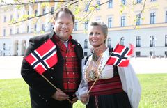 Programledere på radio: Pål Plassen og Hege Holm. Foto: Ole Kaland/NRK