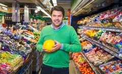 Jacob Rolland, Marketingsjef i KIWI, er glad for å tilby KIWI-kunder et bonusprogram som skal gjøre det enklere og billigere å spise sunnere. Foto: KIWI.