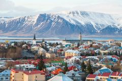 NY STORBYFAVORITT: Reykjavik er en populær storbydestinasjon, og funn fra FINNs reiseundersøkelse tyder på at enda flere nordmenn vil til Island i 2018. Bilde: Shutterstock.