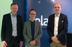 Fra venstre: Anders Koppel, adm. direktør i Solar Sverige, Andreas Bentzen, CTO i Otovo, Thomas Skovli, direktør for forretningsutvikling i Solar