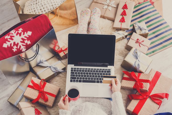 Skal du bruke kredittkortet i julen? Pass deg for de høye renteomkostningene. | Foto: iStock