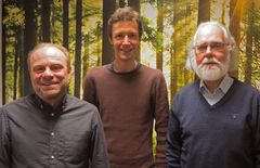Forskerne: Kjetill S. Jakobsen (t.v.), Boris V. Schmid og Nils Chr. Stenseth. Foto: Bjarne Røsjø/UiO