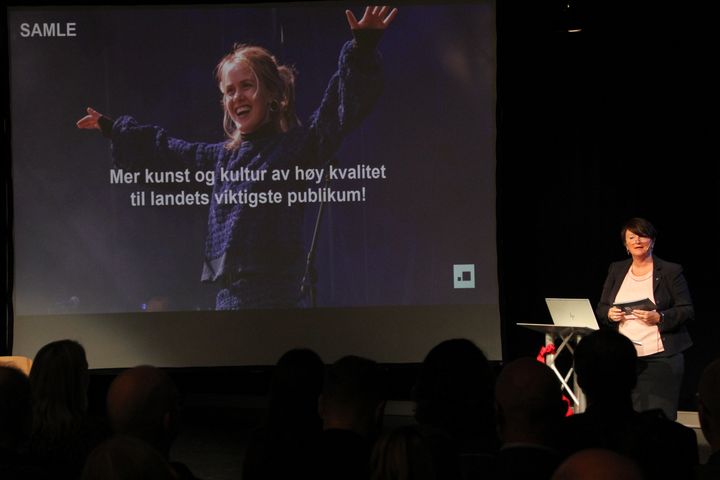Lin Marie Holvik, direktør i Kulturtanken åpner ny portal for Den kulturelle skolesekken. Foto: Knut Sørhusbakken