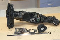 Denne ladbare støvsugeren ble helt ødelagt i brann. (Foto: Kripos)