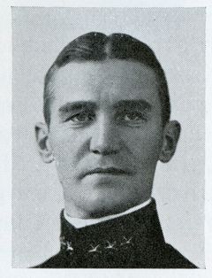 Sverre Blom, 1911 (foto hentet fra "Studentene fra 1900", 25-årsutgaven, 1925).