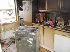 Slik kan kjøkkenet se ut etter en komfyrbrann. Skadefoto: Frende Forsikring