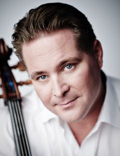 Jan-Erik Gustafsson er en av Finlands største cellister. Han opptrer under Nordisk råds prisgalla 2018.   Foto: privat