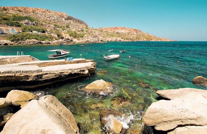 Vannet rundt Gozo er noe av det fineste du finner i hele Middelhavet, krystallklart og knallblått.