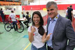 FINALEÅPNING: Byråd Lan Marie Berg og visepresident i NAF Stig Wettre åpnet landsfinalen i Sikker på sykkel.