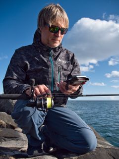 Asgeir Alvestad er en av landets fremste fritidsfiskere, og har vært med på å utvikle FiskHer. I appen deler han mange av sine beste tips.