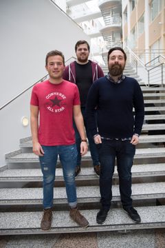 Magnus Tovsen Solheim, Stian Michael Årsnes og Torbjørn Vallestad står bak Grabster som vil hjelpe folk til å selge og kjøpe hjemmelaget mat.