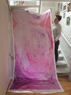 Sirenes maleri Hidden Face printet på stoff til Kepaza kjole