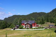 Landmark gård i Valdres, også kjent som Farmen-gården. (Foto:Alex Iversen, TV2)