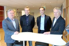 Erik Bork, Joachim Notö, Jeff Bork og Vidar Eikeset representere eierne i Glassolutions Norge og Sverige.