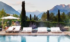 Hotel The Alpina Gstaad er hotellet for deg som elsker diskrée og skreddersydd luksus.