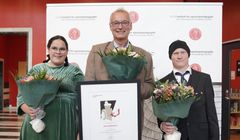 Stolte mottakarar av Jonasprisen 2023: Pernille Sofie Bjerknæs, Jarle Eknes og Adam Berge. Foto: Shane Colvin