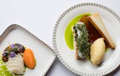 De fire rettene som Michelin restauranten Kokkeriet og Singapore Airlines har utviklet setter ny standard for mat i luften.