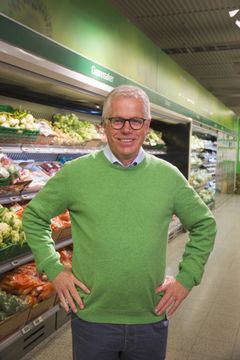 KIWI-sjef Jan Paul Bjørkøy fortsetter priskrigen på frukt og grønt