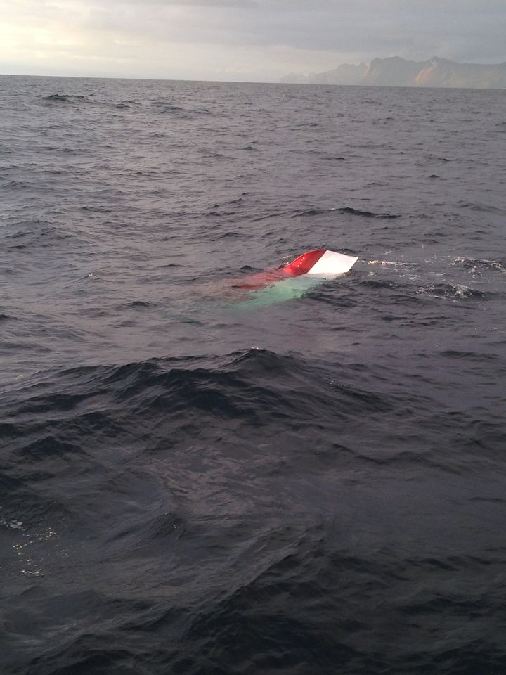 To russiske fisketurister druknet etter at båten deres kantret utenfor Senja i midten av mai. De fikk ikke varslet om ulykken. Foto: Redningsskøyta «Dagfinn Paust»
