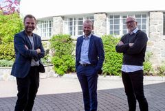 Fra høyre: Fredrik Werpen, daglig leder i Augment, Nicolay Moulin, CEO Sikri, Torgeir Micaelsen, styreleder TRY Pluss
