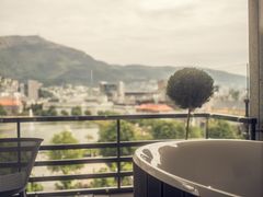 Utsikt fra jacuzzi i Hotel Norge suiten - Copyright Francisco Munoz_Hotel Norge by Scandic