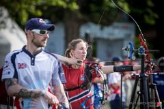 Anette Londal i matchen mot Nickolas Tomas fra Storbrittania.Foto: Dean Alberga/World Archery