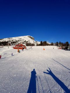 Skeikampen Alpinsenter er åpent hver dag fra kl. 9.30 til 16.