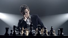 Magnus Carlsen kan bli vinner av to nye VM-titler i romjula. Foto: NRK