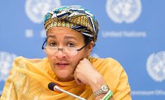 Nigerianske Amina Mohammed er FNs visegeneralsekretær. Denne uka besøker hun Norge. Photo: UN/ Mark Garten