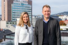 Ine Hope Karlsen blir ny CFO i GK. Her med Severin Roald, adm. dir. GK i Norge